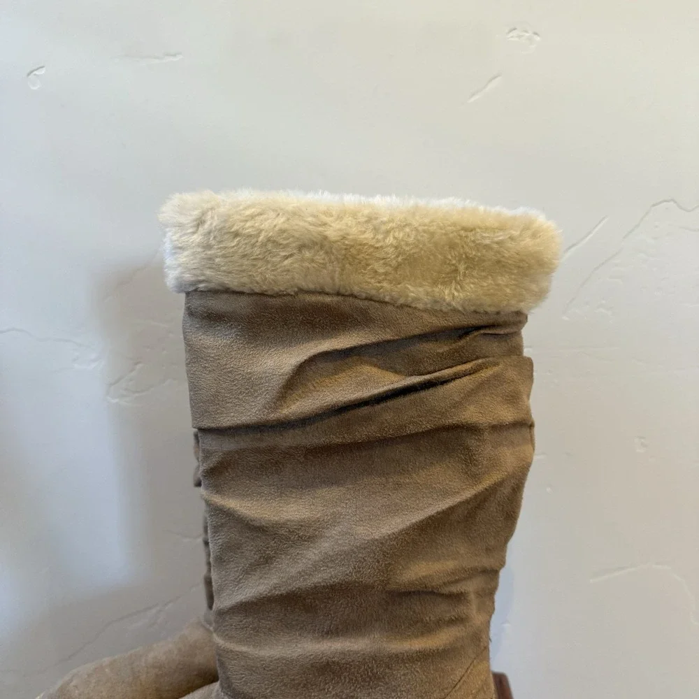 Womens Skechers Australia 9 Tan Pull On Slouch Mid Calf Boots Y2K  Faux Suede‎